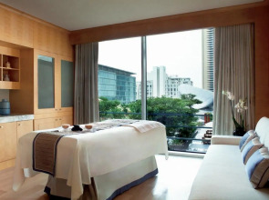 Отель The Ritz-Carlton, Dubai International Financial Centre