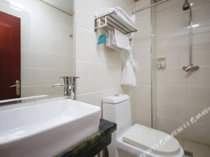 Jingjiang Express Hotel