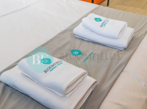 Bloomfields Cozy STU Azizi Riviera