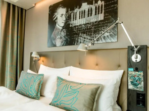 Motel One Salzburg - Mirabell