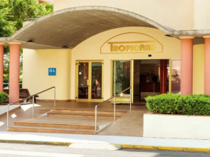 Aparthotel Tropicana