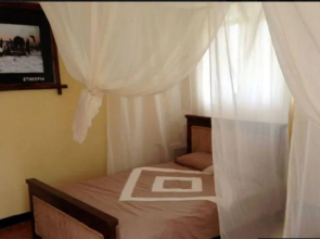 Evangadi Lodge