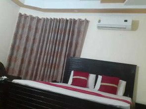 Hotel Pak Inn Gulberg