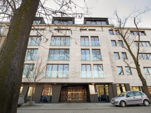 Wawel Luxury Apartments by Amstra