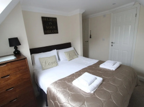Westcliff House - 4 Bedrooms