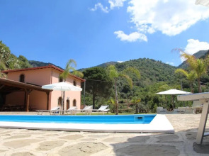 Profetina Village