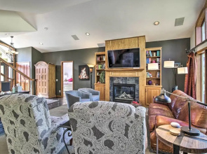 Large Home w/ Patio & Yard, 2 Mi to Downtown