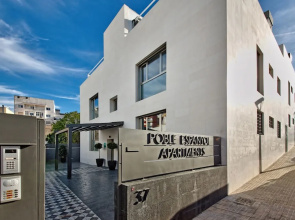 Poble Espanyol Apartments