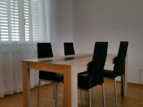 Max Aviation Villa & Apartments