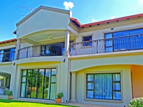 Jeanette's Villa at Westlake