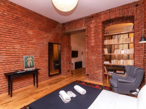 Stylish 1BR apt Close to Rustaveli Avenue