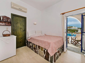 Villa Pezoula