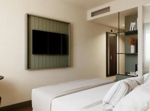 The Honest Budapest by Chic & Basic