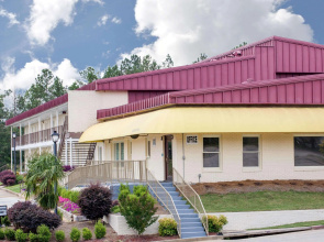 Days Inn by Wyndham Milledgeville