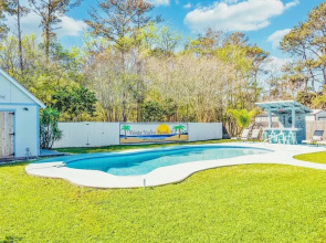 Sailfish Beach House - Pool Hottub Putting Green
