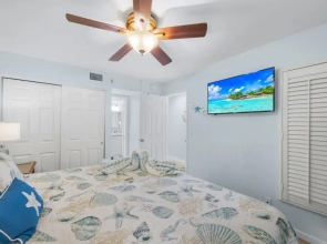 South Seas Beach Villa 2412 1 Bedroom Condo by RedAwning