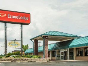 Sunset Lodge
