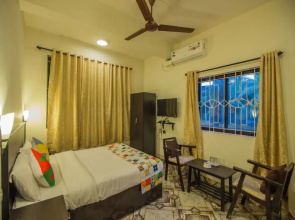 OYO 12041 Home Bright Studio Candolim Beach