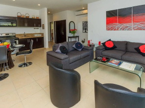 Condos Perfectly Situated Between the Beach & Tulum Town by Stella Rentals