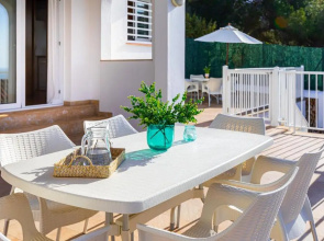 Villa Proa by Villa Plus