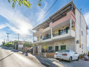 Seaview Portside apartment