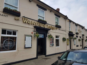 Waterford Lodge Hotel