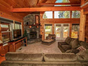 Arktos Jewel-589 by Big Bear Vacations
