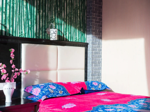 Lugu Lake Qingfengyang Resort Hotel