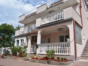 Apartments Green Oasis