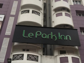 FabExpress Crescent Inn