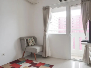 Cozy And Well Designed 2Br At Green Pramuka City Apartment