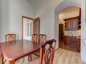 FlatStar on Nevsky 27