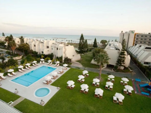 Frixos Suites Hotel Apartments