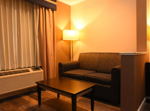 Capital Inn & Suites