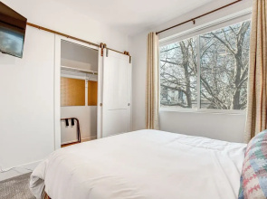 Modern Denver Vacation Rental w/ Rooftop Deck!