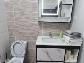 The One Studio, Residence 158