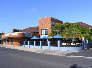 Hotel Illawong Evans Head