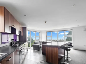 5 Bed Apartment @ Derriford Stays by Pureserviced