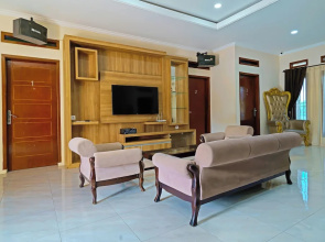 Collection O 92634 Villa Ds