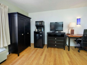 DoubleTree by Hilton Hotel Buffalo - Amherst