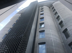 StayCentral Collingwood Silo