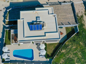 Nice Apartment in Baska Voda With 1 Bedrooms, Heated Swimming Pool and Swimming Pool