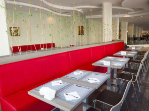 MPM Kalina Garden Hotel