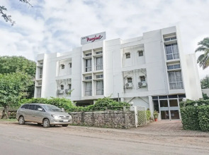 Itsy By Treebo - Ranjeet