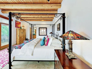 Bishop`s Lodge Villa 43E