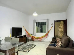 Casa confortável a 5min a pé da praia