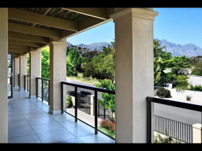 Small Wonder Guest Villa With Private Pool