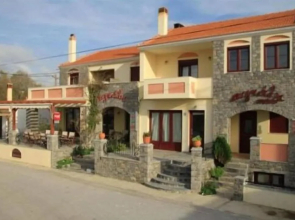 Aigiali Rooms