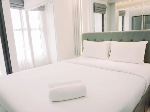 Restful And Well Furnished Studio Transpark Bintaro Apartment