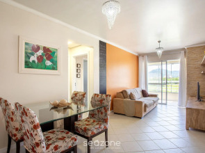 Apto em cond. com piscina a 700m da praia CMC101